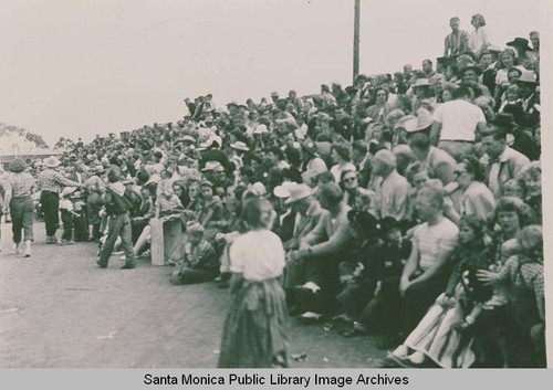 Crowds at the Fiesta Day Parade in Pacific Palisades, Calif