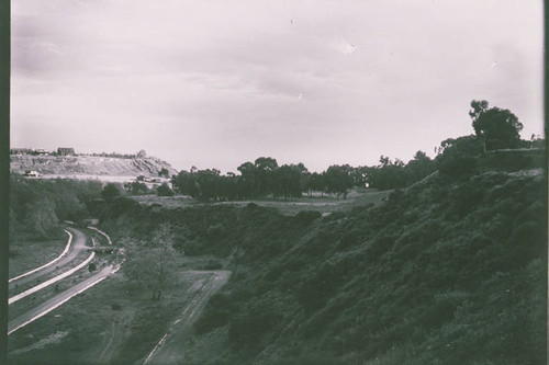 Hillside and Vance Street in Santa Monica Canyon with the Vance Plateau pictured in the middle