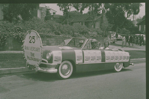 A float celebrating the 25th anniversary of the "Palisadian" newspaper