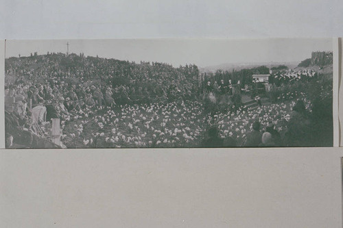 Crowd at Peace Hill, site of the Easter Sunrise Services, Pacific Palisades, Calif