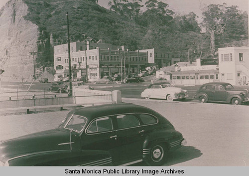 Intersection of Chautauqua Blvd. and Pacific Coast Highway