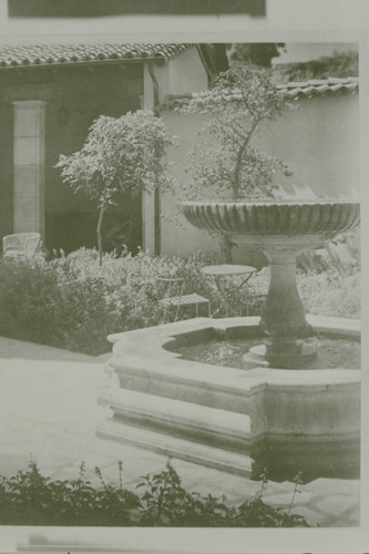 Courtyard fountain at the newly built Bel Air Bay Club, Pacific Palisades, Calif