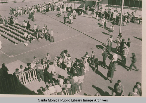 Outdoor assembly, Pacific Palisades Elementary School on Via de la Paz