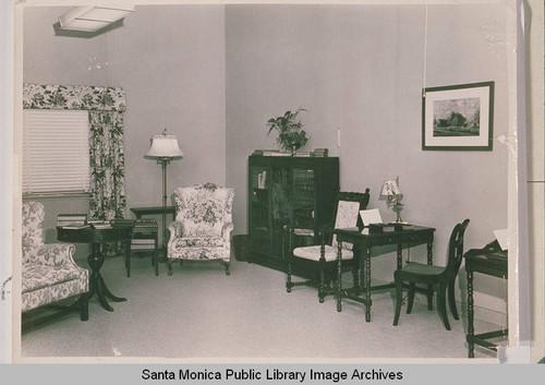 Interior design company in Pacific Palisades showing 1920s decor