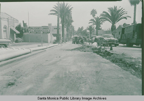 Laying pipe on Swarthmore Avenue in Pacific Palisades