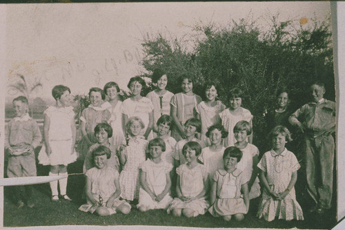 Portrait of Pacific Palisades children in Santa Ynez Canyon