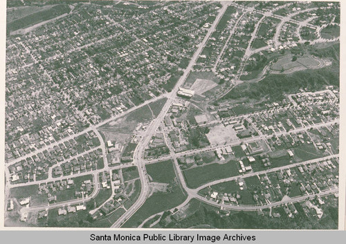 Aerial view of Pacific Palisades, Calif