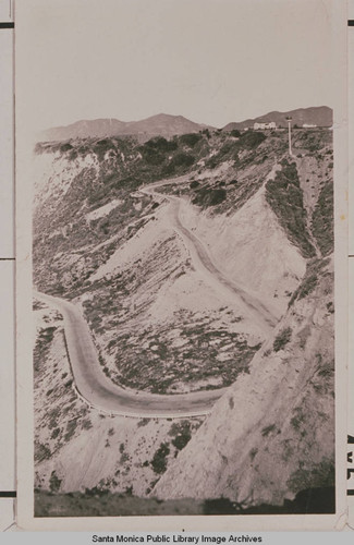 Via De La Paz to Pacific Coast Highway prior to landslide showing an area that has since split away in Pacific Palisades, Calif