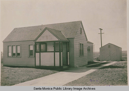 House at 931 Embury Street, Pacific Palisades, Calif