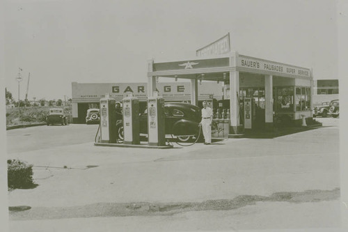 Jack Sauer's Service Station in Pacific Palisades