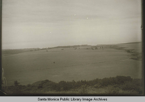 Huntington Palisades with Potrero Canyon on the right