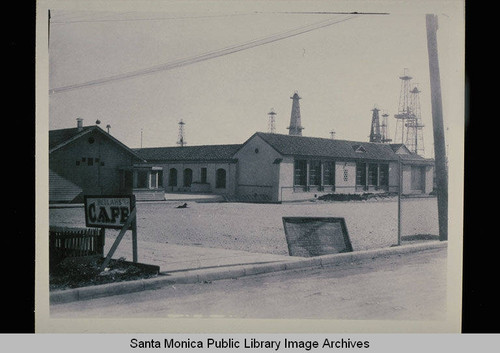 Venice Del Rey Beach cafe near oil wells, Venice Calif