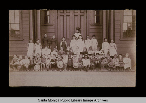 Grammar school class, Santa Monica, Calif