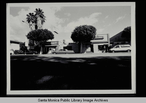 Ken Metz Realty, 2629 Main Street, Santa Monica, Calif., February 22, 1996