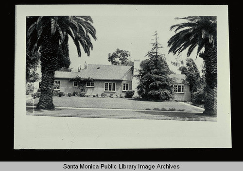 Georgina Avenue (lot 4, block H) Santa Monica, Calif., owned by Alice E. Moser