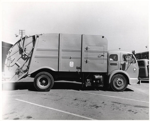 Sanitation truck, Santa Monica, Calif