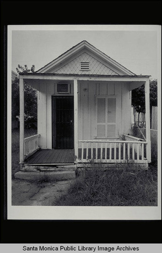 Shotgun style house, 2712 Second Street, Ocean Park, Calif. from the east elevation looking west, built pre-1900