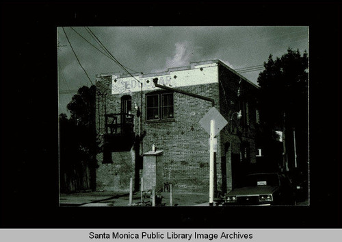 Rear of the Mini Mart at 666 Marine Street with Edgemar sign, Ocean Park, Calif