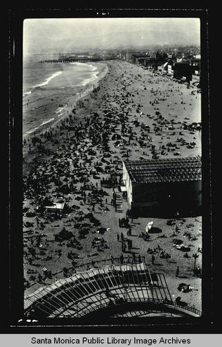 Venice Beach looking north to the Pier