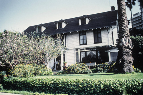 Selden's Lamp Shades and Mark Friedman Furniture, 1435 Fourth Street, Santa Monica, Calif