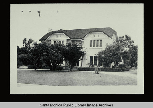 507 Marguerita Avenue (Lots 19 and 20, Block H) Santa Monica, Calif., owned by R. Paul Toeppen