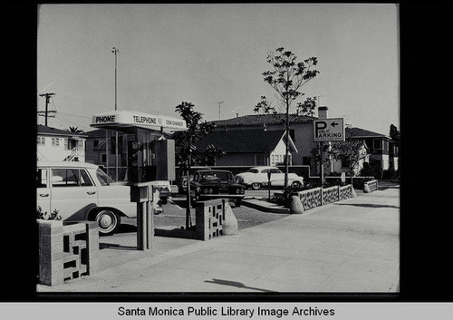 Santa Monica City Public Parking lot, pay telephone and coin changer