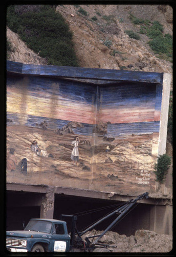 Murals painted on the "Sorrento Ruins" (Gables Hotel) Pacific Coast Highway, Santa Monica, Calif