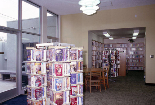 Interior of the Fairview Avenue Branch Library at 2101 Ocean Park Blvd in Santa Monica showing the 2002-03 remodel designed by Architects Killefer Flammang