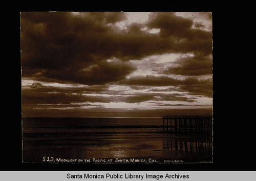 Moonlight on the Pacific with pier, Santa Monica, Calif