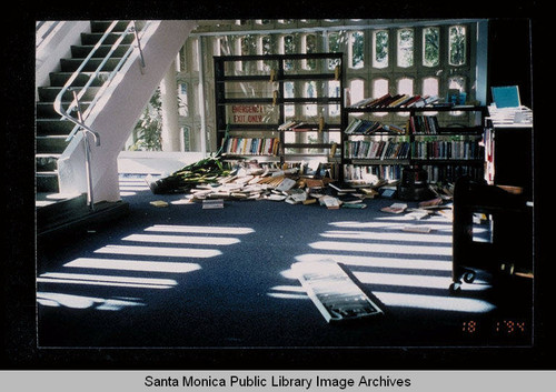 Northridge earthquake, Santa Monica Public Library Main Library, first floor stacks, January 17, 1994