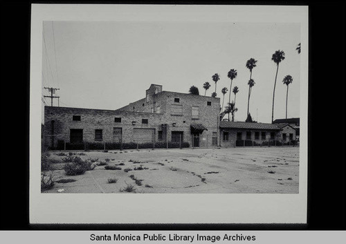 North elevation looking southwest, Santa Monica Health Center, 1525 Euclid Street, built 1928