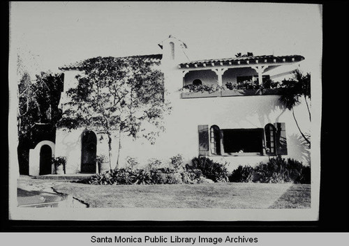 Spanish Colonial Revival residence, 714 Adelaide Drive, Santa Monica, Calif., built 1923 by Frank Roden