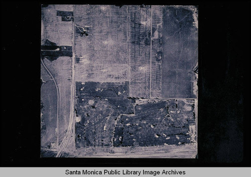 Aerial Survey of the City of Santa Monica west to southeast from Pico to Centinela showing the Municipal Golf Course (Job #7255-30)flown at scale 1:480 ft. on July 18, 1941