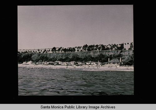 Beach front at the foot of Alta Street, Santa Monica, Calif