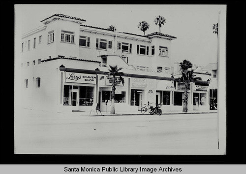 815-827 Wilshire Blvd. (Larry's Shaver Shop,etc.) Santa Monica, Calif., built 1917 by L.F.S. Syndicate for Mary Stadelman