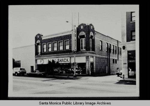 Radio Shack, 518-520 Santa Monica Blvd., Santa Monica, Calif., built 1926 by Henry C. Hollwedel, architect