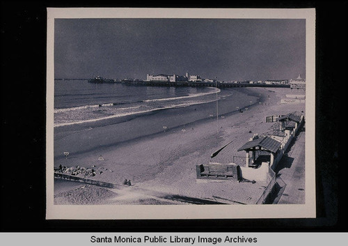 Tide studies looking north to the Santa Monica Pier from the Pico-Kenter storm drain with tide 1.8 feet at 10:27 AM on November 17, 1938