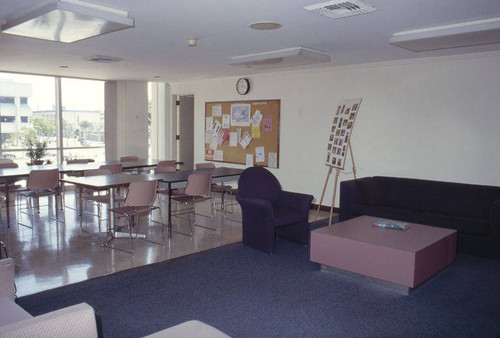 Interior of the Main Library at 1343 Sixth Street in Santa Monica before the 1999 interim remodel designed by Architects Hardy Holzman Pfeiffer