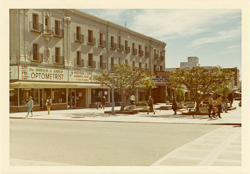 East side of Third Street Mall (1300 block) looking south from Arizona Ave. on February 14, 1970