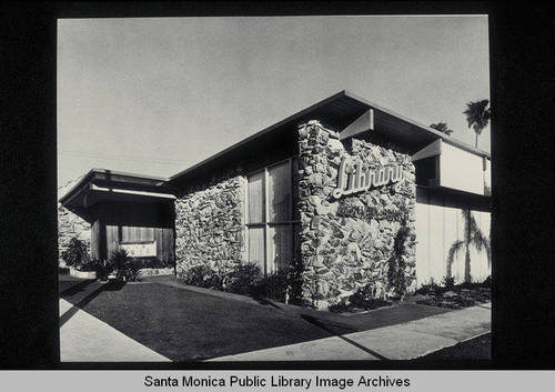 Second Montana Avenue Branch Library at 1704 Montana Avenue, opened 1960