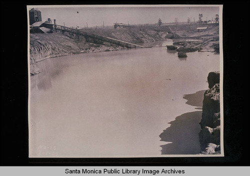 Abandoned pits of the Simons Brick Company, Santa Monica, Calif., on March 1, 1939