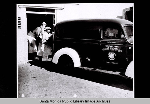 Douglas Aircraft Company Welfare Department truck