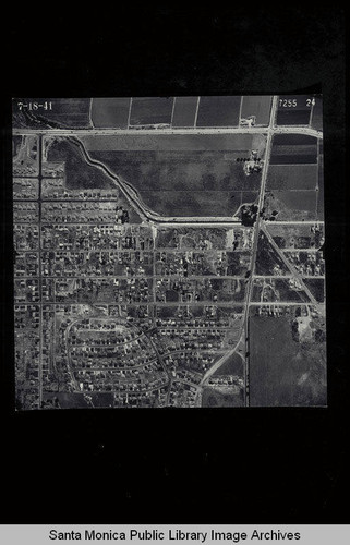 Aerial Survey of the City of Santa Monica west to southeast of Clover Field Scale 1:480 ft (Job #7255-24) flown July 18, 1941