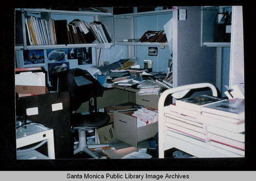 Northridge earthquake, Santa Monica Public Library, Main Library Reference Department, first floor, January 17, 1994