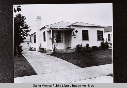 Douglas Aircraft Company employee housing, a Sunset Park home in Santa Monica during World War II