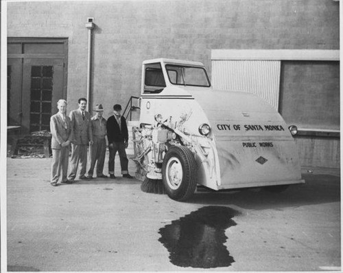 Street cleaning vehicle belonging to the City of Santa Monica Public Works