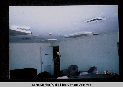 Northridge earthquake damage, Santa Monica Public Library, Main Library, January 17, 1994