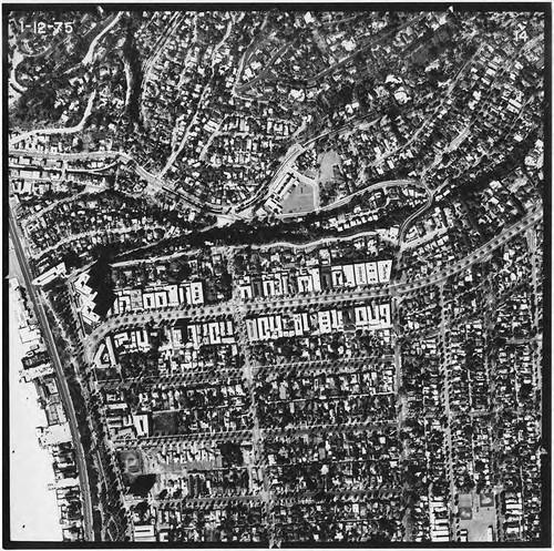 Aerial survey of Santa Monica north to south from Santa Monica Canyon to the Interstate 10 Freeway (Image #14, 1 inch=500 feet) flown January 1, 1975