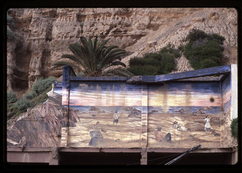 Murals painted on the "Sorrento Ruins" (Gables Hotel) Pacific Coast Highway, Santa Monica, Calif