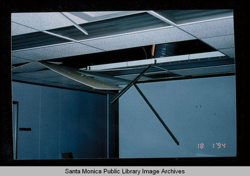 Northridge earthquake damage, Santa Monica Public Library, Main Library, January 17, 1994